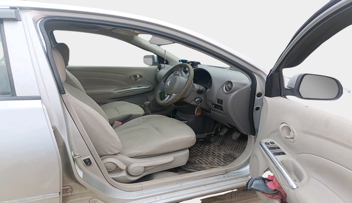 2011 Nissan Sunny XL, Petrol, Manual, 86,881 km, interior