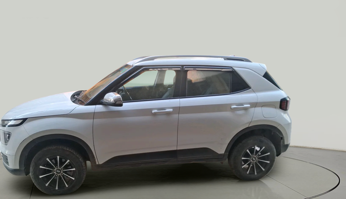 2022 Hyundai VENUE SX 1.2 PETROL, Petrol, Manual, 32,474 km, exterior