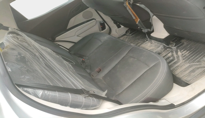 2023 Mahindra XUV300 W6 1.5 Sunroof Diesel, Diesel, Manual, 51,174 km, interior