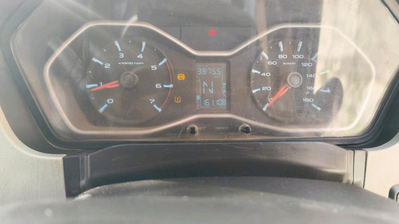 2017 Mahindra Scorpio S10, Diesel, Manual, 1,61,108 km, interior