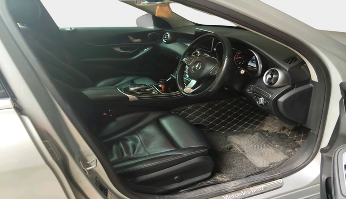 2014 Mercedes Benz C Class C 200 AVANTGARDE, Petrol, Automatic, 79,193 km, interior