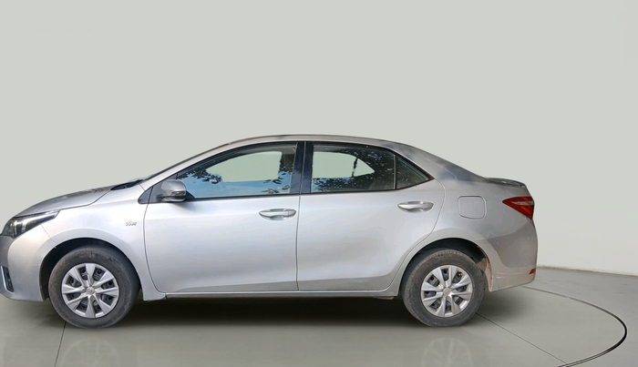 2014 Toyota Corolla Altis J PETROL, Petrol, Manual, 1,04,056 km, exterior