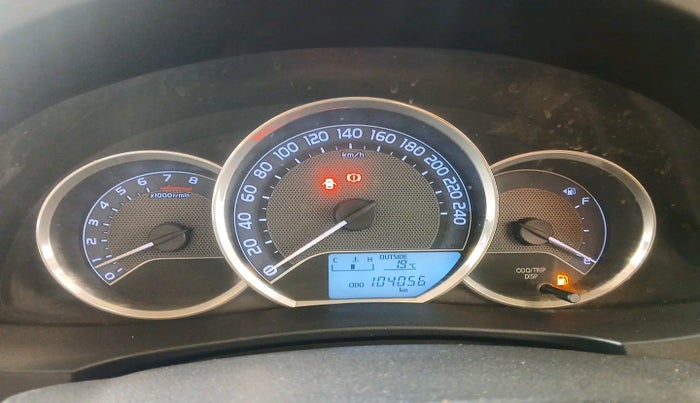 2014 Toyota Corolla Altis J PETROL, Petrol, Manual, 1,04,056 km, interior