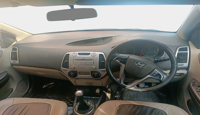2011 Hyundai i20 ASTA 1.2, Petrol, Manual, 1,36,960 km, interior