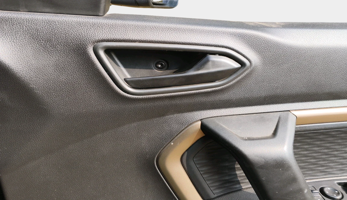 2022 Renault Kiger RXT 1.0 TURBO MT, Petrol, Manual, 40,659 km, interior