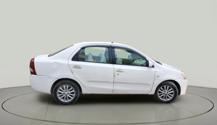 2011 Toyota Etios V, Petrol, Manual, 1,35,275 km, exterior