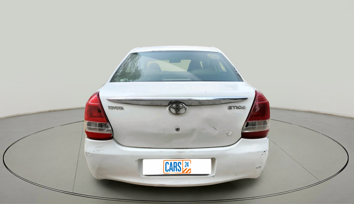 2011 Toyota Etios V, Petrol, Manual, 1,35,275 km, exterior