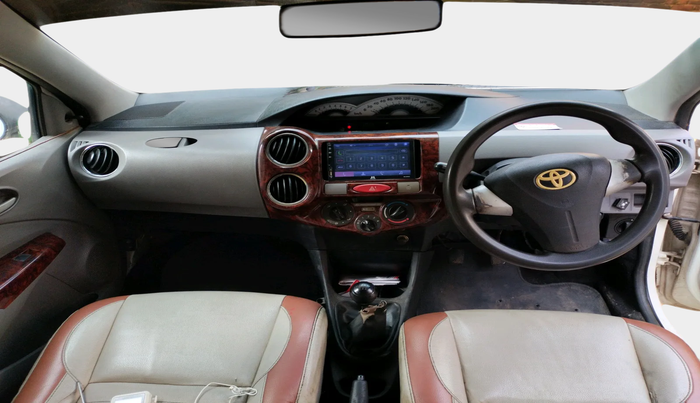 2011 Toyota Etios V, Petrol, Manual, 1,35,275 km, interior