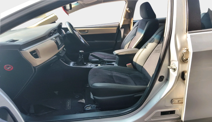 2014 Toyota Corolla Altis G PETROL, Petrol, Manual, 58,798 km, interior