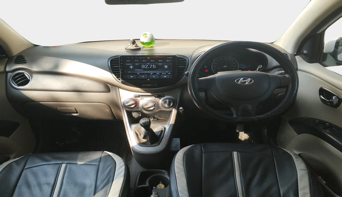 2013 Hyundai i10 MAGNA 1.1, Petrol, Manual, 58,954 km, interior