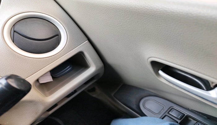 2017 Maruti Celerio VXI CNG, Petrol, Manual, 1,17,432 km, interior