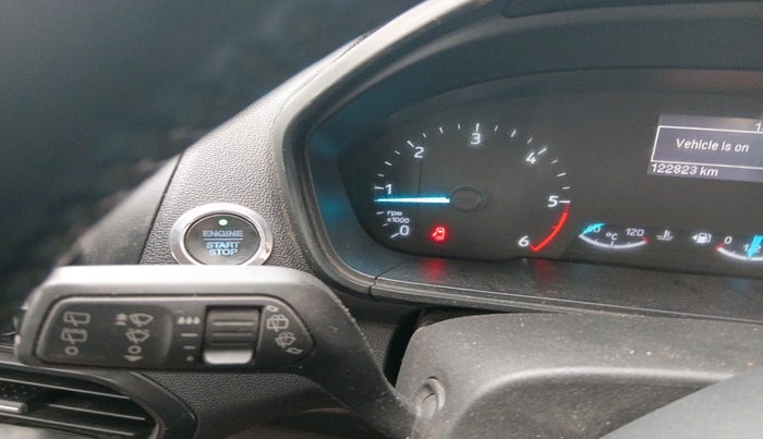 2018 Ford Ecosport TITANIUM 1.5L DIESEL, Diesel, Manual, 1,22,825 km, interior