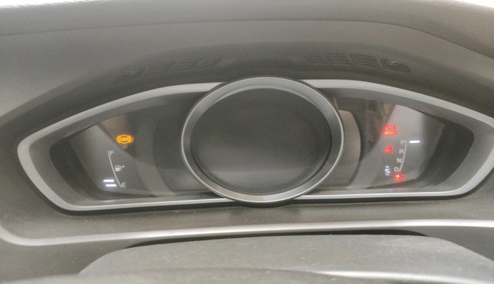 2014 Volvo V40 Cross Country D3, Diesel, Automatic, 68,690 km, interior