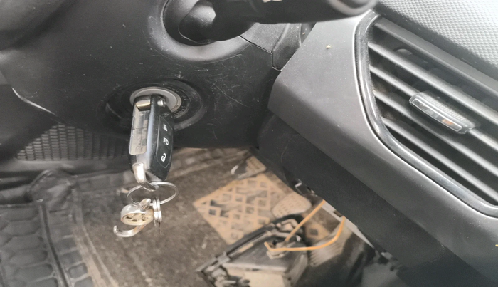 2022 Tata NEXON XM SUNROOF PETROL, Petrol, Manual, 53,744 km, interior