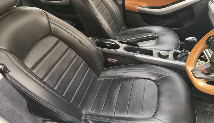 2022 Tata NEXON XM SUNROOF PETROL, Petrol, Manual, 53,744 km, interior