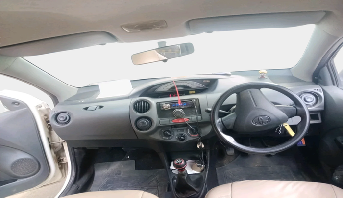 2012 Toyota Etios Liva G, Petrol, Manual, 1,15,930 km, interior