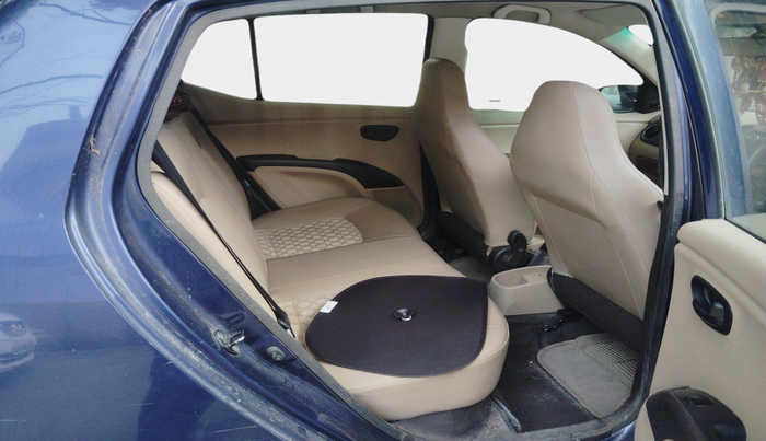 2010 Hyundai i10 MAGNA 1.2, Petrol, Manual, 1,05,838 km, interior