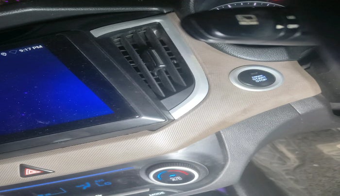 2016 Hyundai Creta SX PLUS AT 1.6 PETROL, Petrol, Automatic, 70,720 km, interior