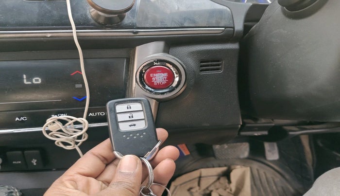 2015 Honda City 1.5L I-VTEC VX CVT, Petrol, Automatic, 81,425 km, interior