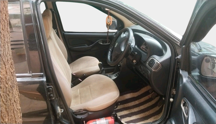 2014 Tata Indigo ECS GLS, Petrol, Manual, 96,651 km, interior