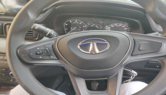 2022 Tata PUNCH ADVENTURE MT, Petrol, Manual, 16,231 km, interior