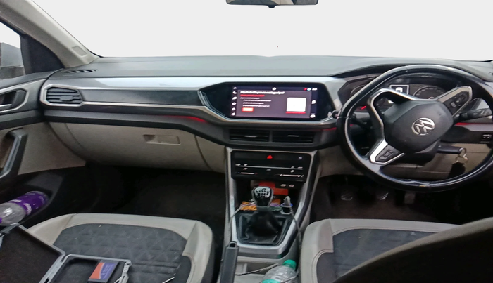 2022 Volkswagen TAIGUN GT 1.5 TSI MT, Petrol, Manual, 1,05,067 km, interior