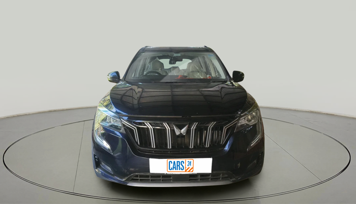 2024 Mahindra XUV700 AX 5 P MT 5 STR, Petrol, Manual, 9,548 km, exterior