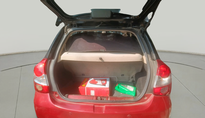 2018 Toyota Etios Liva V, Petrol, Manual, 1,12,695 km, exterior