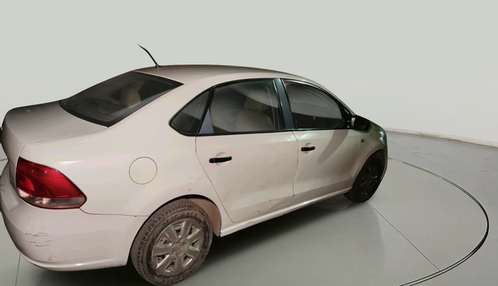 2011 Volkswagen Vento TRENDLINE 1.6, Petrol, Manual, 1,92,000 km, exterior