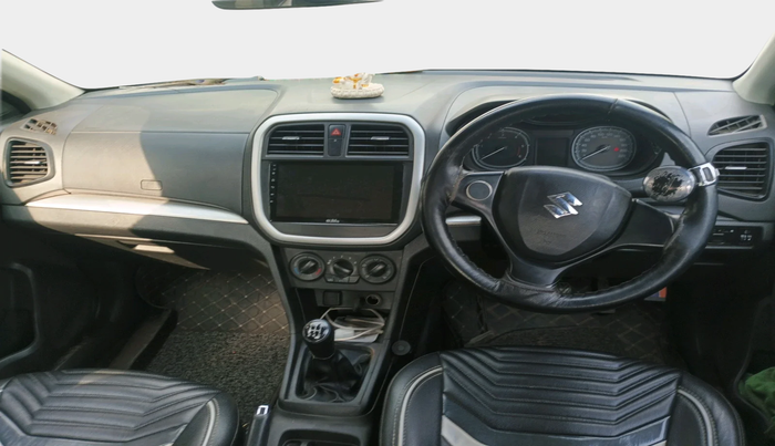 2016 Maruti Vitara Brezza VDI (O), Diesel, Manual, 67,359 km, interior