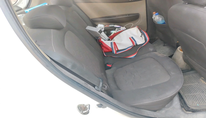 2011 Hyundai i20 SPORTZ 1.2, Petrol, Manual, 1,15,918 km, interior