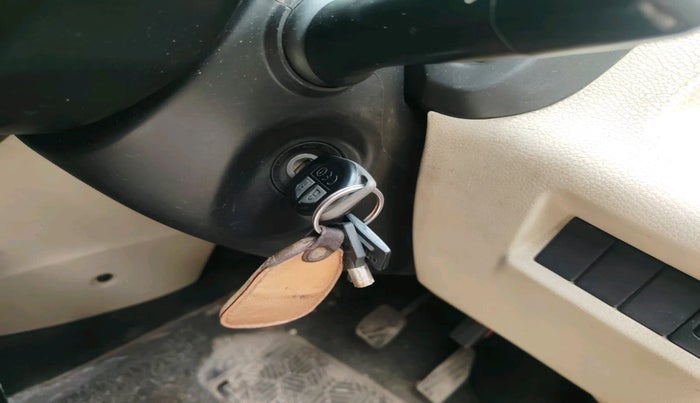 2020 Maruti New Wagon-R VXI 1.2, Petrol, Manual, 1,12,591 km, interior