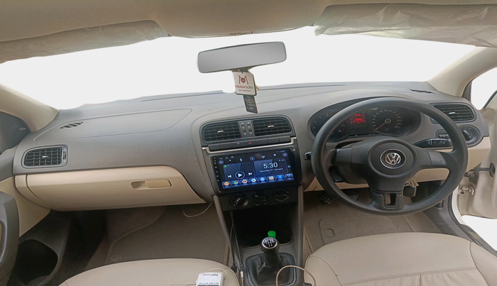 2011 Volkswagen Vento TRENDLINE 1.6, Petrol, Manual, 83,866 km, interior