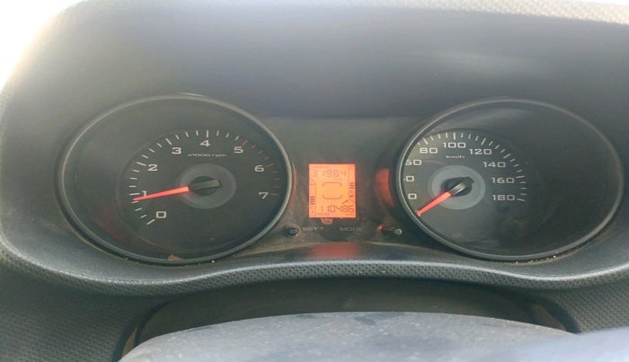 2017 Mahindra TUV300 T6, Diesel, Manual, 1,10,484 km, interior