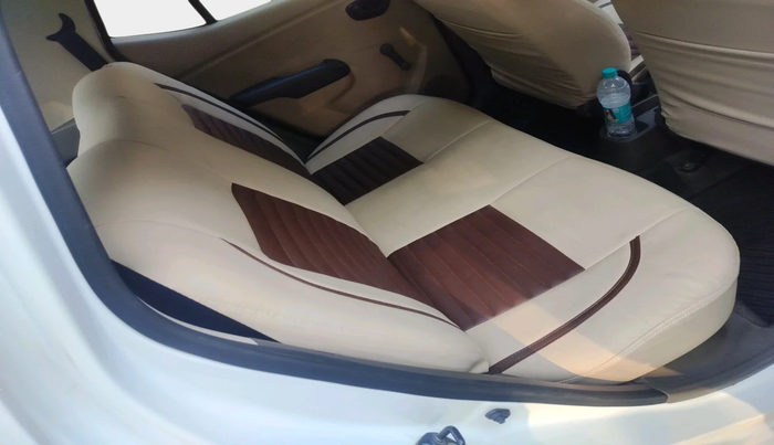 2013 Hyundai i10 ERA 1.1, Petrol, Manual, 49,450 km, interior