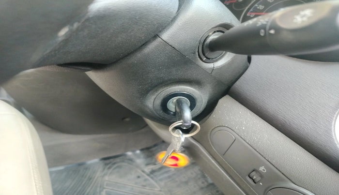 2013 Hyundai i10 ERA 1.1, Petrol, Manual, 49,450 km, interior