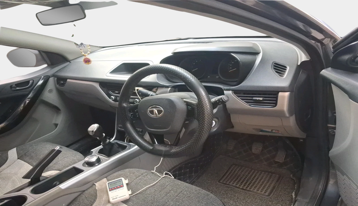 2018 Tata NEXON XM PETROL, Petrol, Manual, 49,933 km, interior