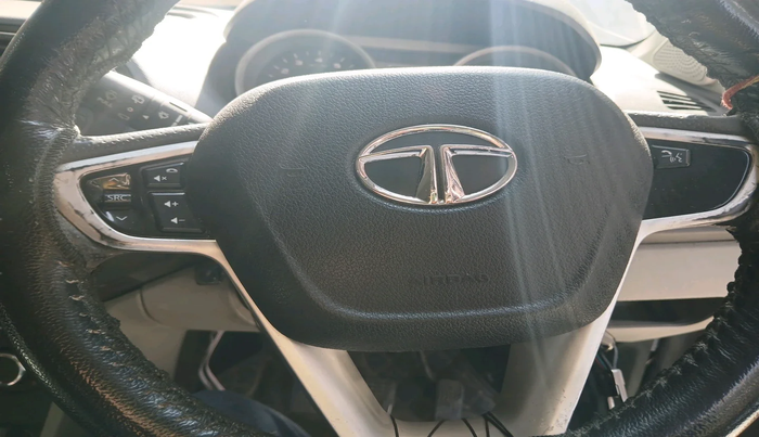 2016 Tata Tiago XZ PETROL, Petrol, Manual, 89,202 km, interior
