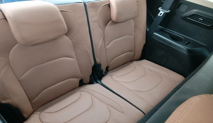 2023 MG HECTOR PLUS SHARP PRO 1.5 PETROL TURBO CVT 7 STR, Petrol, Automatic, 6,449 km, interior