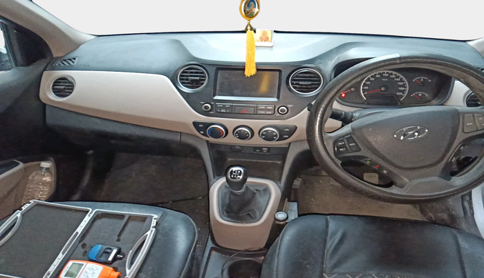 2018 Hyundai Grand i10 SPORTZ 1.2 KAPPA VTVT, Petrol, Manual, 28,477 km, interior