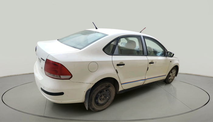 2011 Volkswagen Vento TRENDLINE 1.6, Petrol, Manual, 70,000 km, exterior