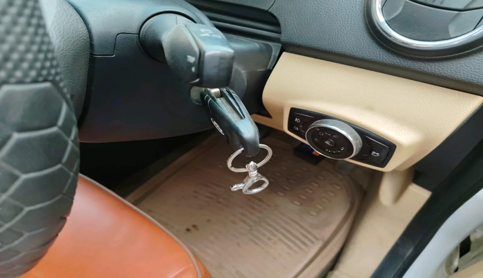 2015 Ford Figo Aspire AMBIENTE 1.2 PETROL, Petrol, Manual, 56,481 km, interior