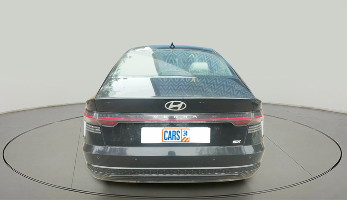 2024 Hyundai Verna SX(O) 1.5 MPI IVT , Petrol, Automatic, 15,938 km, exterior