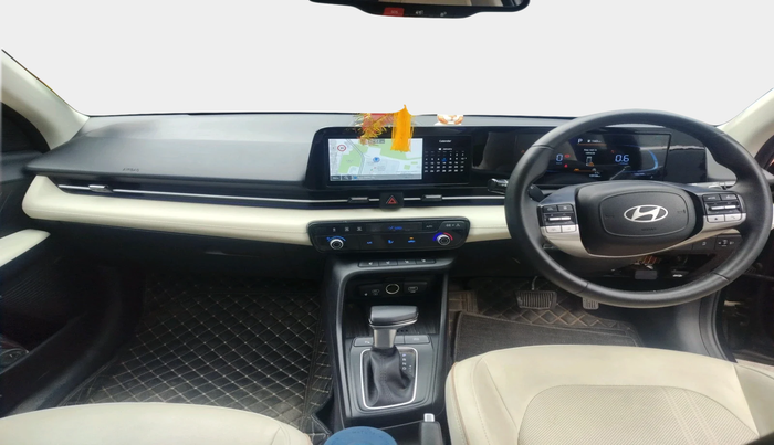 2024 Hyundai Verna SX(O) 1.5 MPI IVT , Petrol, Automatic, 15,938 km, interior