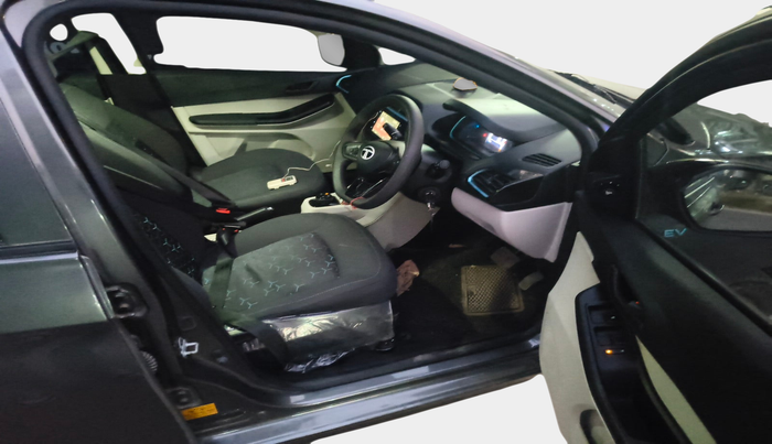 2024 Tata TIAGO EV XT LONG RANGE, Electric, Automatic, 10,198 km, interior