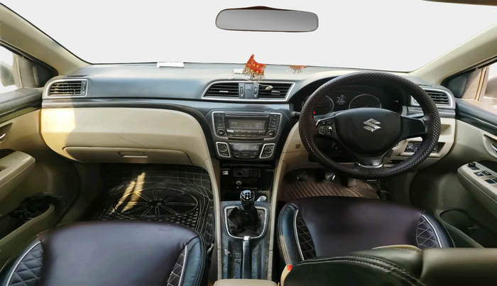 2015 Maruti Ciaz VXI+, Petrol, Manual, 1,67,982 km, interior
