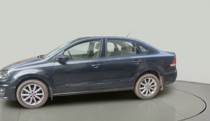 2018 Volkswagen Vento HIGHLINE PLUS 1.2 AT 16 ALLOY, Petrol, Automatic, 84,972 km, exterior