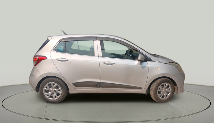 2017 Hyundai Grand i10 SPORTZ 1.2 KAPPA VTVT, Petrol, Manual, 52,354 km, exterior