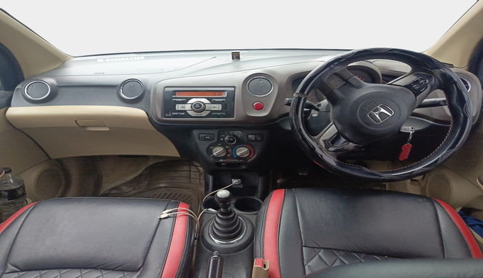 2013 Honda Amaze 1.5L I-DTEC VX, Diesel, Manual, 3,93,364 km, interior