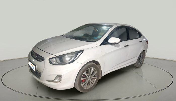 2013 Hyundai Verna FLUIDIC 1.6 VTVT SX, Petrol, Manual, 1,13,911 km, exterior